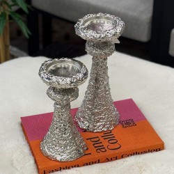 Gümüş Renk Alüminyum  Döküm 2’li Şamdan Seti