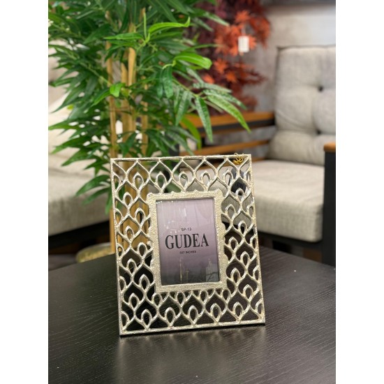 Gümüş Renk Alüminyum Döküm Resim Çerçeve