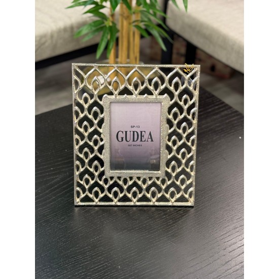 Gümüş Renk Alüminyum Döküm Resim Çerçeve