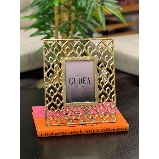 Altın Renk Alüminyum Döküm Resim Çerçeve