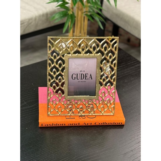 Altın Renk Alüminyum Döküm Resim Çerçeve