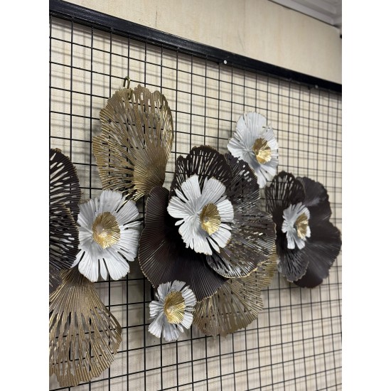 Metal Ferforje Kahve Renk Beyaz Ve Gold Detaylı Duvar Pano