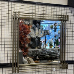 Metal Eskitme Renk Pirinç Kaplama Kare Dekor Duvar Ayna