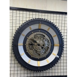 Metal Ferforje Çarklı Dekor Saat 
