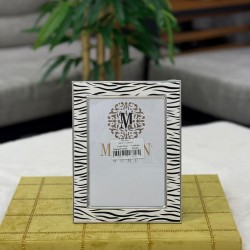 Gümüş Renk Zebra Desen Deri Kenarlı Çerçeve 