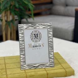 Gümüş Renk Zebra Desen Deri Kenarlı Çerçeve 