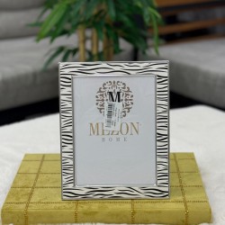 Gümüş Renk Zebra Desen Deri Kenarlı Çerçeve