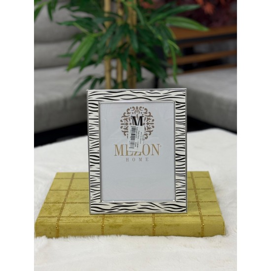 Gümüş Renk Zebra Desen Deri Kenarlı Çerçeve