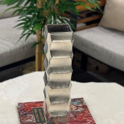 Gümüş Renk Alüminyum Döküm Dekoratif  Vazo
